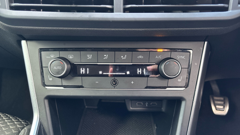 Volkswagen Polo 1.0 TSI 95 Active 5dr Petrol Hatchback